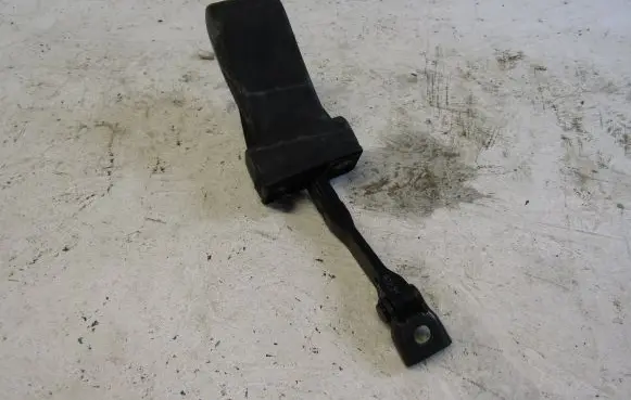 Audi Q7 4M Rear door check strap stopper 4M0839267