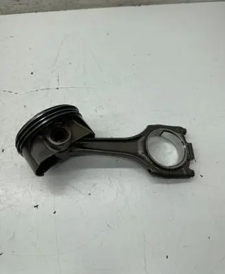 Porsche Macan (95B) Piston with connecting rod