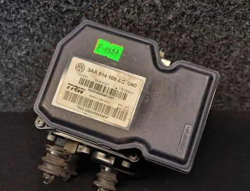 Volkswagen PASSAT B7 ABS Pump 3AA614109AC