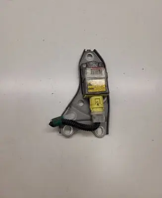 Toyota Avensis Verso Airbag deployment crash/impact sensor 8986044010