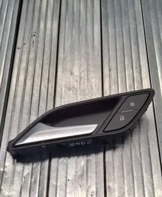 Volkswagen PASSAT B8 Loading door interior handle 8V7837019