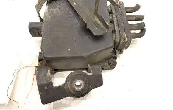 Skoda Octavia Mk2 (1Z) Heat shield in engine bay 6Q0906625