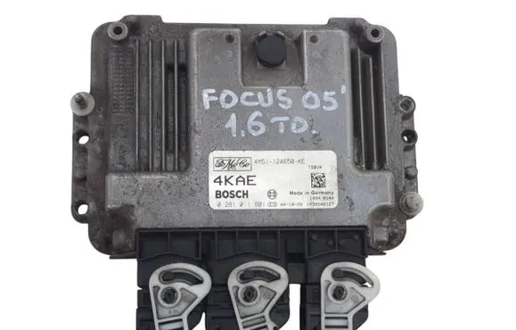 Ford Focus C-MAX Engine control unit/module 4M5112A650KE 0281011801 1039S08127