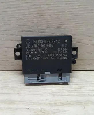 Mercedes-Benz E W212 Parking PDC control unit/module A0009008004