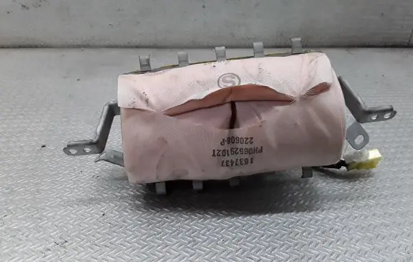 Lexus IS 220D-250-350 Passenger airbag 1041454