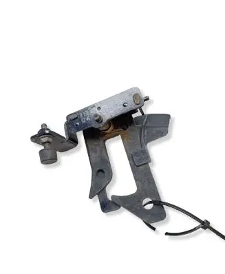 Mercedes-Benz SLK R172 Engine bonnet/hood lock/latch loop/hook A1728800264 A2048800064