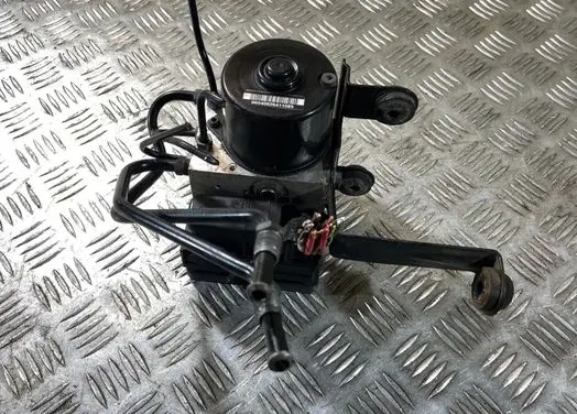 Volvo C30 ABS Pump 30793903 30793901