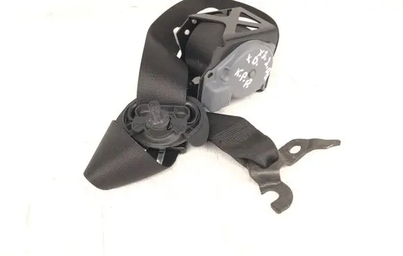 BMW X3 F25 Front seatbelt S1725843104 10B0461P0731