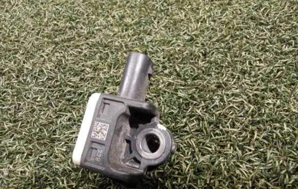 Porsche Cayenne (92A) Airbag deployment crash/impact sensor 7P0959651 100826205