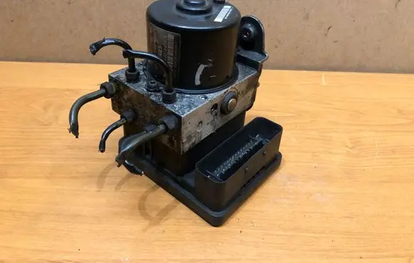 Honda Accord ABS Pump 06210902083 5710SEGE550M1 00005597D2