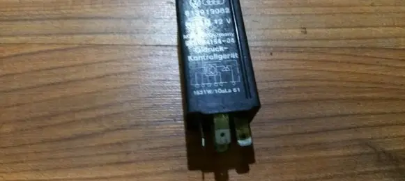 Audi 80 90 B3 Other relay 813919082 5kh004154-05