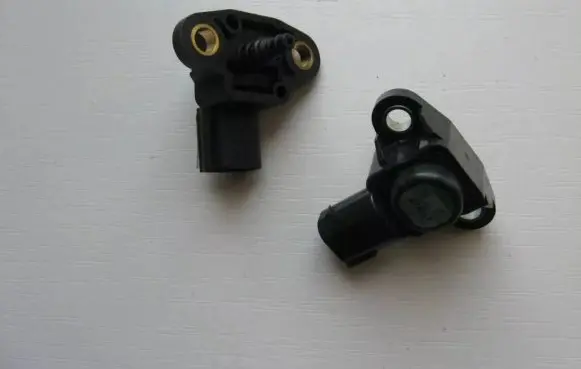 Mercedes-Benz Sprinter W901 W902 W903 W904 Air pressure sensor A0061531528
