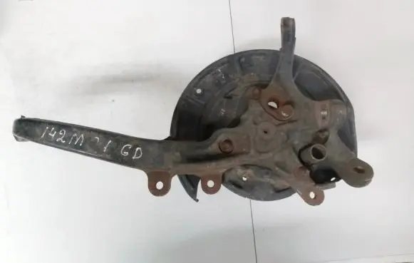 Mazda Xedos 9 Rear wheel hub