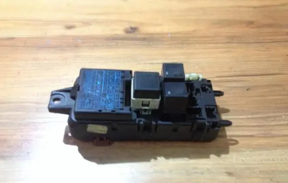 Mitsubishi Carisma Fuse box set mb958355