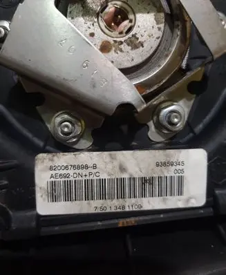 Nissan Primastar Steering wheel airbag 8200676898 93869345