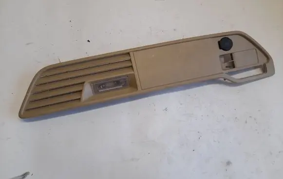 Volkswagen Touareg II Other trunk/boot trim element 7P6868248
