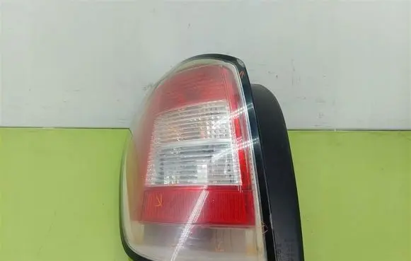 Opel Astra H Rear/tail lights 13223675