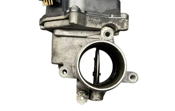 Skoda Rapid (NH) Throttle valve 03L128063AD 106506752