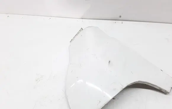 Hyundai H-100 Fender