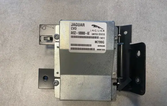 Land Rover Range Rover Sport L320 Suspension control unit/module AH32-18B008