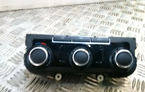 Volkswagen Golf VI Climate control unit 3C8907336AB