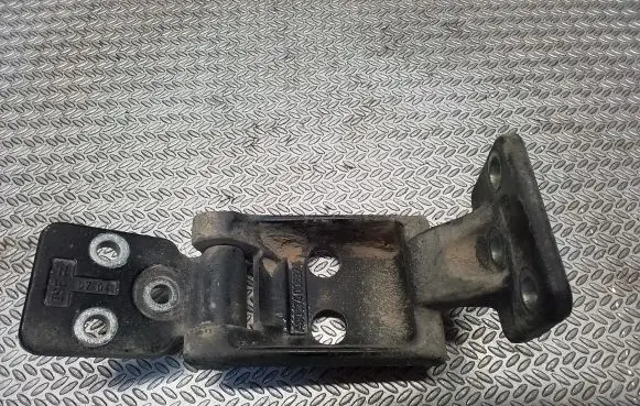 Volkswagen Crafter Rear door lower hinge A9067400637