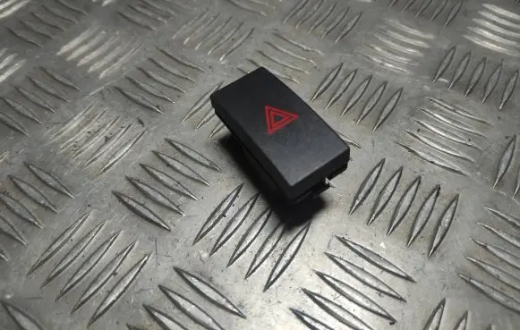 Ford Mondeo Mk III Hazard light switch 13A350AB 130350AB