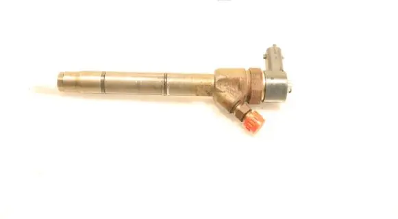 Hyundai Matrix Fuel injector 0445110256
