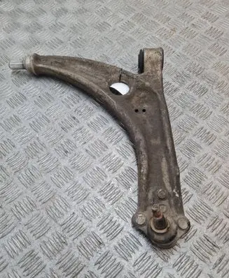 Volkswagen PASSAT B6 Front lower control arm/wishbone 3C0407153B 3C0407153BBTW