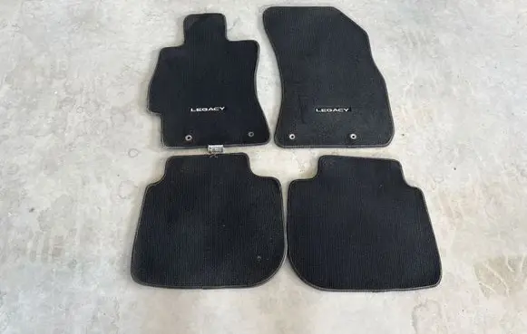 Subaru Legacy Car floor mat set 