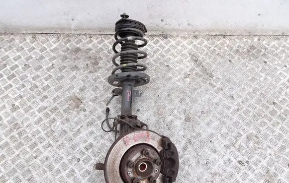Renault Megane III Front wheel hub spindle knuckle