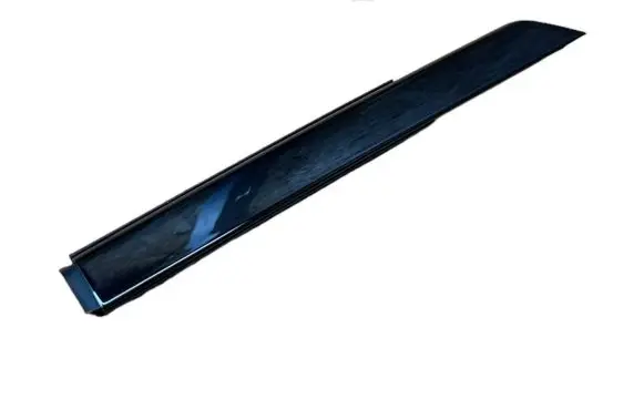 BMW 6 F06 Gran coupe Front door glass trim molding