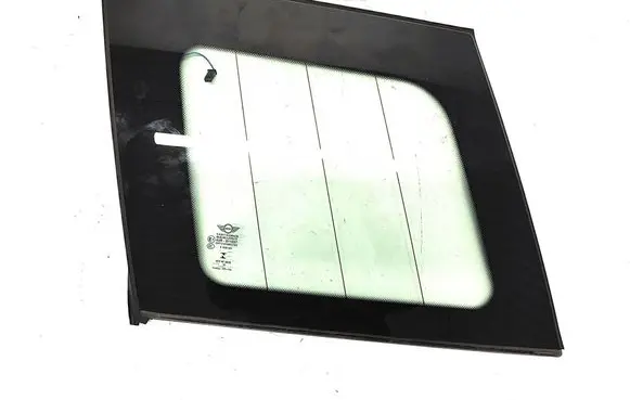Mini Clubman F54 Rear side window 7466435