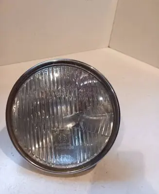 BMW 5 E28 Headlight/headlamp 24455R7