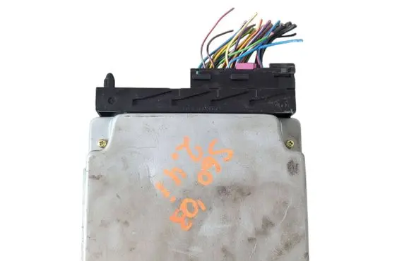 Volvo S60 Engine control unit/module ECU 19284031486D