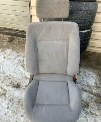 Front passenger seat