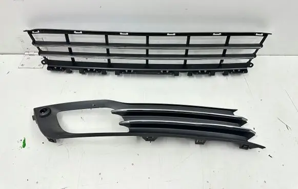 Volvo S80 Front bumper lower grill 31323995