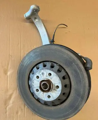 Audi Q7 4M Front wheel hub spindle knuckle 4M0407560 AM5S1CU DFCDB77
