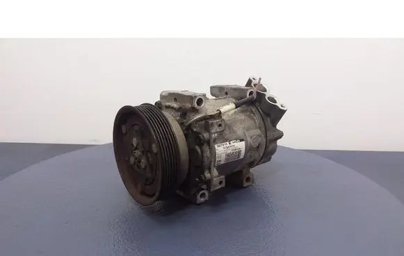Dacia Duster Air conditioning (A/C) compressor (pump) 926006229R