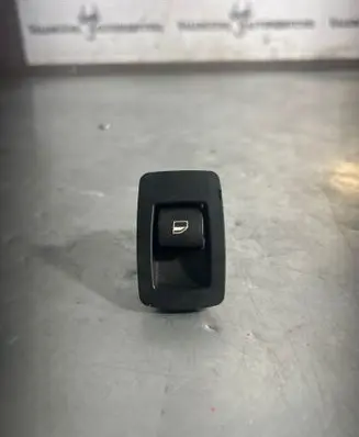 BMW 5 E60 E61 Electric window control switch 6945874 15939900 1347B