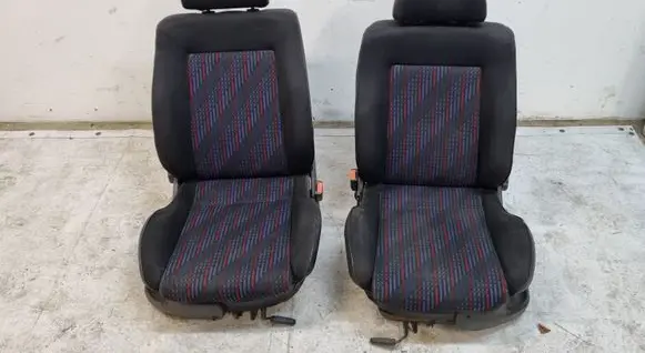 Seat set