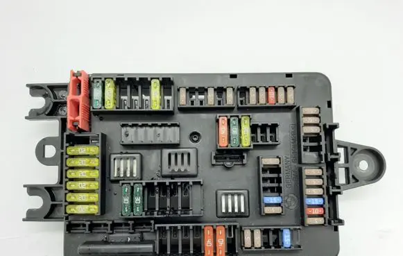 BMW 1 F20 F21 Fuse box set 926111102