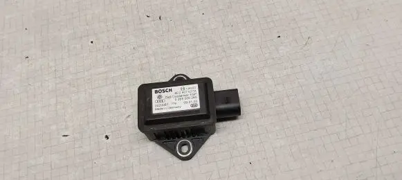 Audi A4 S4 B6 8E 8H ESP acceleration yaw rate sensor 8E0907637A