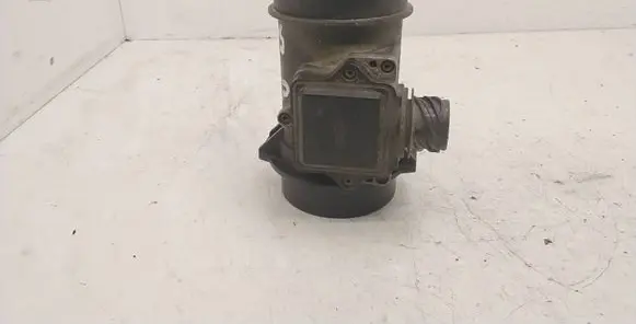 BMW 3 E36 Mass air flow meter 1730033 12502066