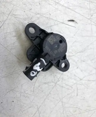 Hyundai i30 Airbag deployment crash/impact sensor 95920G3100