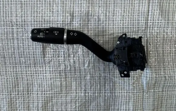 Jaguar F-Pace Indicator stalk FPACE