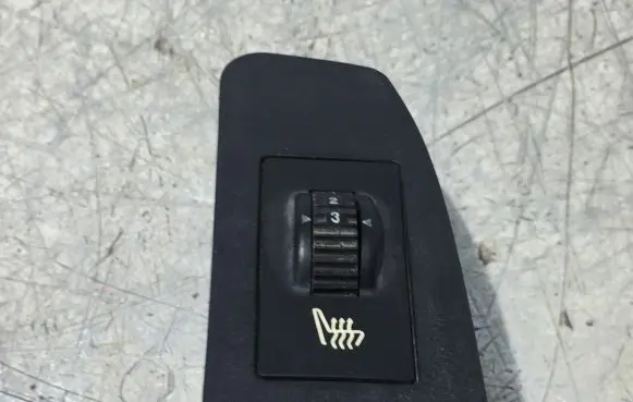 Citroen C5 Seat heating switch 96619006XT 32419806 200280