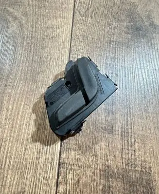 Mercedes-Benz C W204 Seat control switch A2048709010 03463875