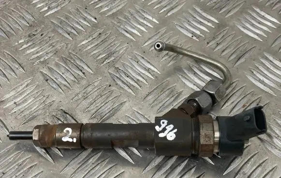 Renault Scenic II - Grand scenic II Fuel injector 8200389369