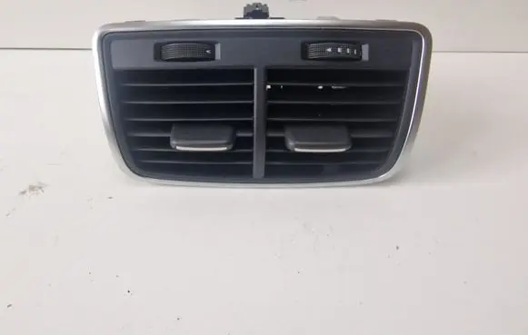 Audi A6 S6 C7 4G Rear air vent grill 4G0819203